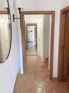Bilde i galleriet til House Oleander in der Toskana - Bigliolo - mit viel Sonne, Garten, Balkon und Terrasse i Bigliolo