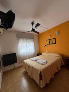 Μια τηλεόραση ή/και κέντρο ψυχαγωγίας στο Hotel Grisabel