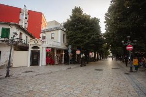 Bližnja soseska oz. soseska, v kateri se nahaja hotel