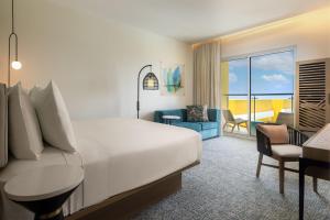Katil atau katil-katil dalam bilik di Courtyard by Marriott Curacao