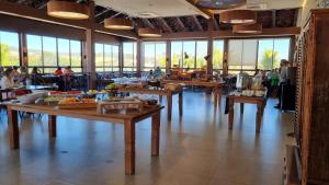 Εστιατόριο ή άλλο μέρος για φαγητό στο QUINTA SANTA BÁRBARA ECO RESORT