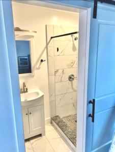 Photo de la galerie de l'établissement Romantic Chapel Hill Retreat for Two, à Chapel Hill