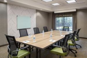 Konferenční prostory v ubytování SpringHill Suites by Marriott Newark International Airport