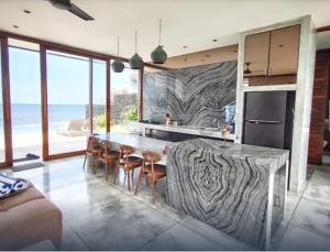 Η κουζίνα ή μικρή κουζίνα στο Villa Inca