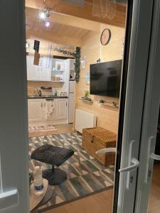 Kuchyň nebo kuchyňský kout v ubytování Bridgets Log Cabin