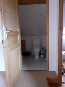 Koupelna v ubytování Maison verte à la montagne + 5 fotografií