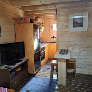 Una cocina o zona de cocina en Vile Bliznakinje