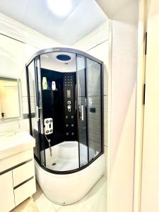 Ένα μπάνιο στο Apartment Bobur Elite 73-22