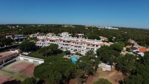 Ett flygfoto av Apartamentos Valverde - Quinta do Lago