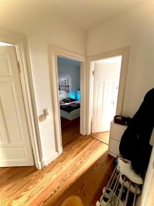 Fotografie z fotogalerie ubytování Doppelzimmer mit Terrasse in privatem Zuhause v destinaci Lübeck