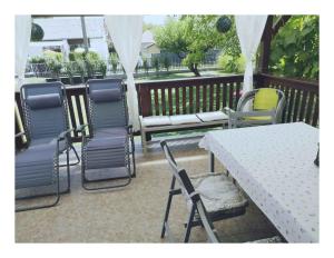 A balcony or terrace at Holiday home in Balatonfenyves 27939