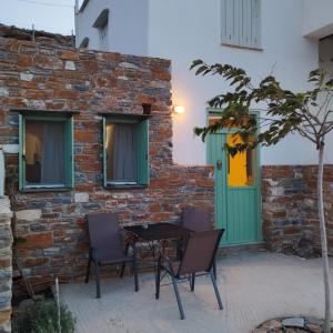 Photo de la galerie de l'établissement Elva House, à Panormos