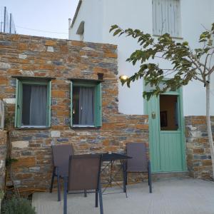 Photo de la galerie de l'établissement Elva House, à Panormos