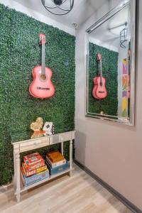 纳什维尔Vibrant Riverfront 2BD with a Pool的相册照片