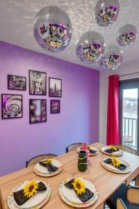 纳什维尔Vibrant Riverfront 2BD with a Pool的相册照片