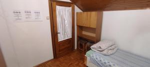 Postel nebo postele na pokoji v ubytování Adam room 5