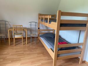 Postel nebo postele na pokoji v ubytování Ferienwohnung am Rhein