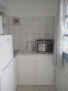 Kuchyň nebo kuchyňský kout v ubytování Kalymnos Platy Gialos Mousellis Makis Apartments