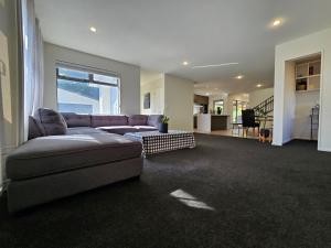 Posezení v ubytování Azena Suites & Apartment