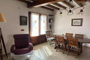 Fotografia z galérie ubytovania Casa con jacuzzi v destinácii Mompía