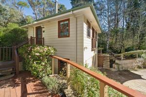 Κήπος έξω από το Acer Corner