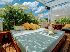 Кровать или кровати в номере Secana Beachtown Resort & Residences