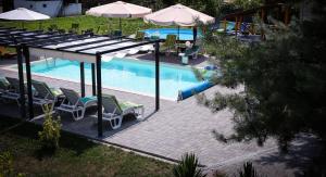 Bazén v ubytování Green Panorama Relax Concept nebo v jeho okolí