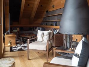 O zonă de relaxare la The Chedi Andermatt