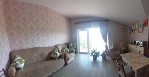 Istumisnurk majutusasutuses Дом Лили