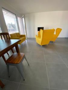 Posezení v ubytování Upper Floor