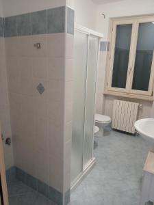 Ένα μπάνιο στο Dreaming Gonzaga Apartments