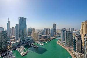 Fotografie z fotogalerie ubytování Expansive Marina Views Comfortably Sleeps 8 v Dubaji