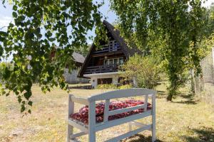 Zahrada ubytování Pet-Friendly - Planinska Vikendica Međurečje