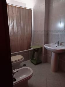 Ένα μπάνιο στο t3 vista de mar a 100 m praia