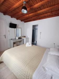 Gallery image of Manos Rooms in Mýkonos City