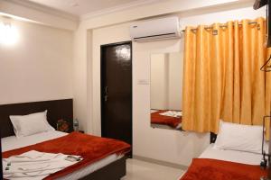 Gallery image of Hotel Sai Shatabdi in Shirdi