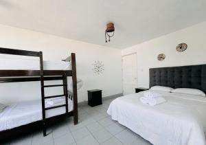 Galeriebild der Unterkunft Hotel Pico Alto, La Planicie in Lima + 37 Fotos