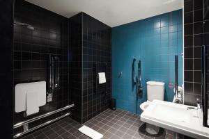 The Social Hub Glasgow的一间浴室
