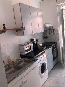 Photo de la galerie de l'établissement La rivière (appartement 25m2 ), à Lisieux