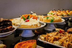 Comida no hotel ou em algum lugar perto