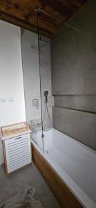 Ένα μπάνιο στο Apartmány Kúty