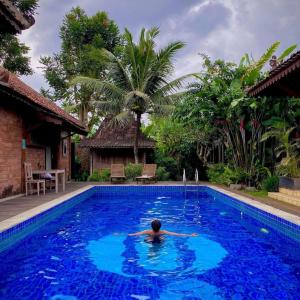 Piscina di The Amrta Borobudur o nelle vicinanze