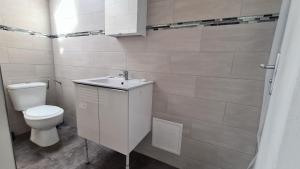 Ένα μπάνιο στο A4-11 Studio cosy toulouse