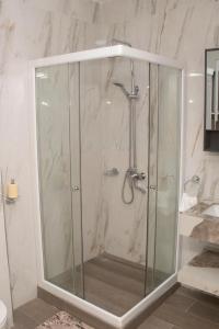 Ένα μπάνιο στο Résidence de la Renaissance