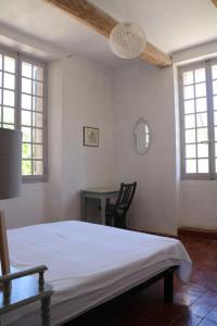 Katil atau katil-katil dalam bilik di Mas Provencal Monteux 84170