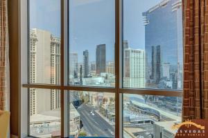 Widok na miasto Las Vegas z tego domu wakacyjnego