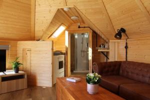 Belstruther Glamping的休息区
