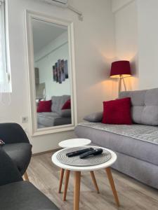 Posezení v ubytování R Lux Apartman Jagodina Akva Park