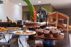 Comida no hotel ou em algum lugar perto