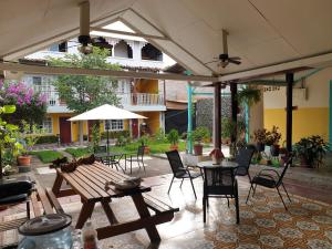 Patio nebo venkovní prostory v ubytování Hotel Liberia